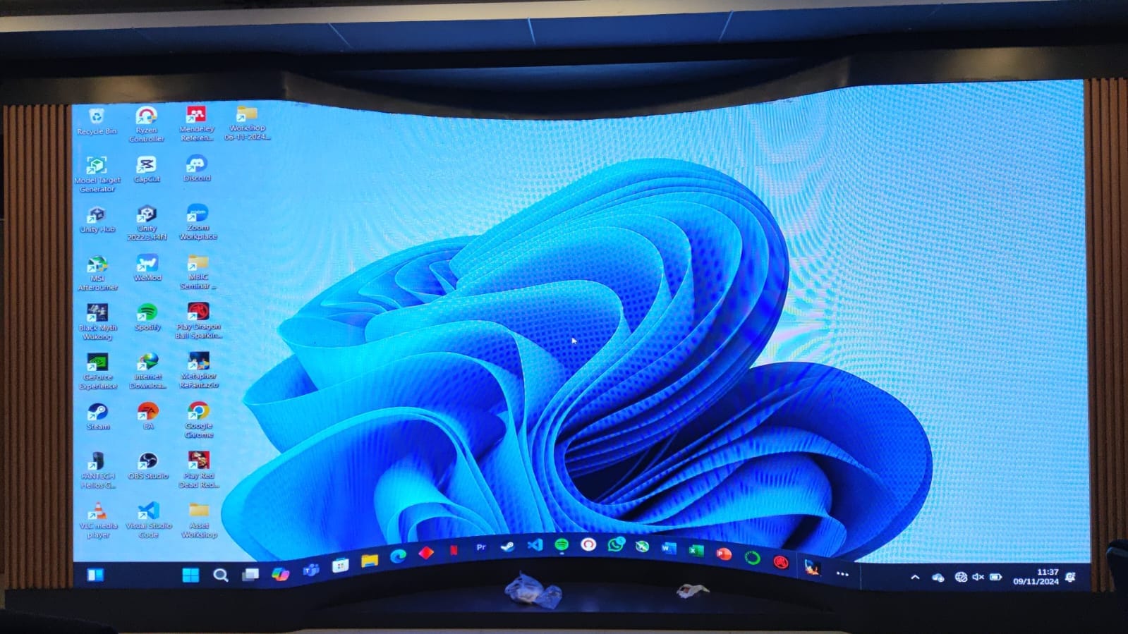 Creative 3D LED Display